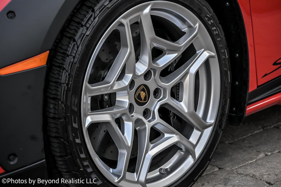 2023 Lamborghini Huracan Sterrato