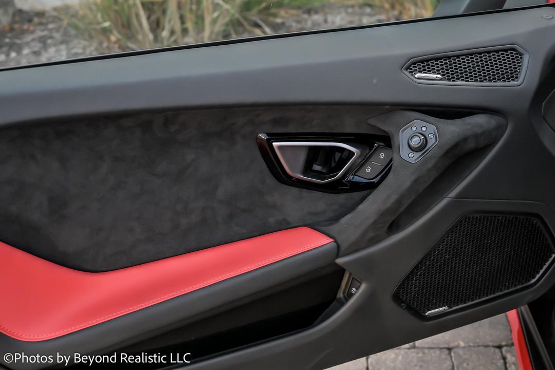 2023 Lamborghini Huracan Sterrato