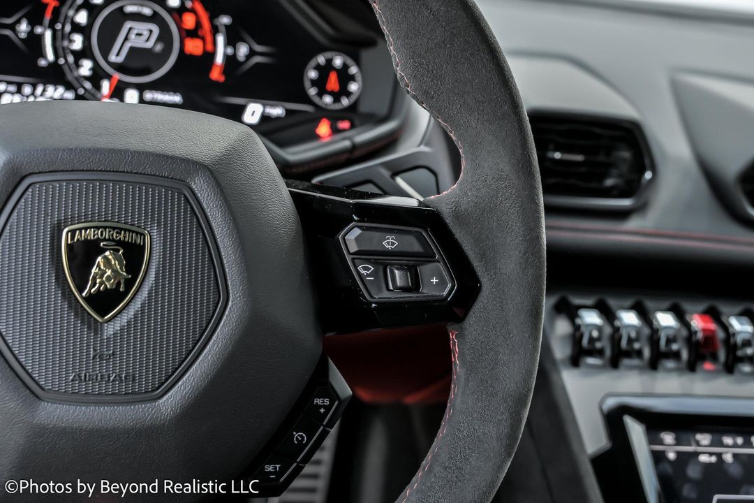 2023 Lamborghini Huracan Sterrato