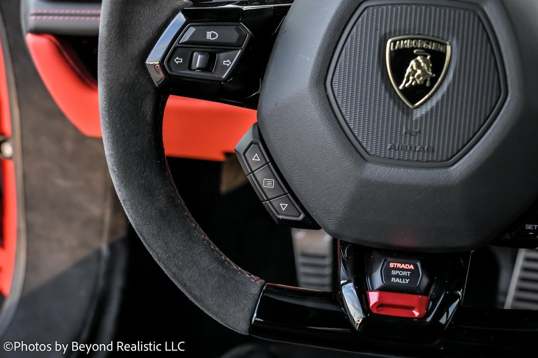 2023 Lamborghini Huracan Sterrato