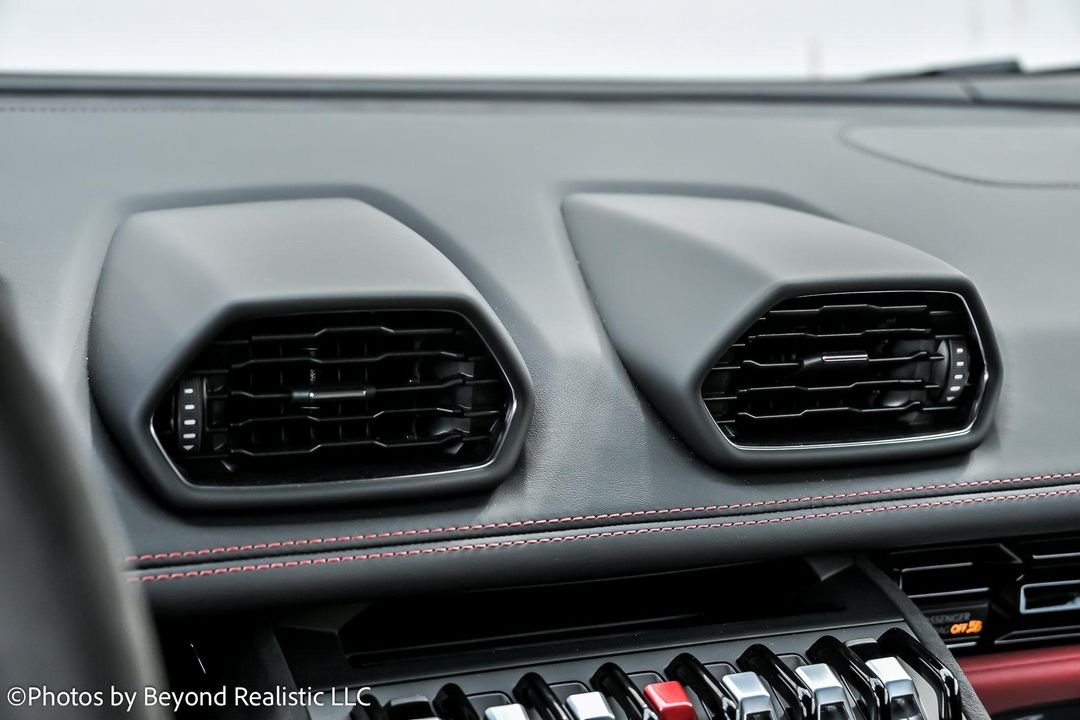 2023 Lamborghini Huracan Sterrato