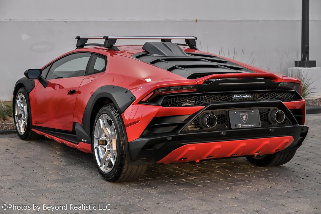 2023 Lamborghini Huracan Sterrato