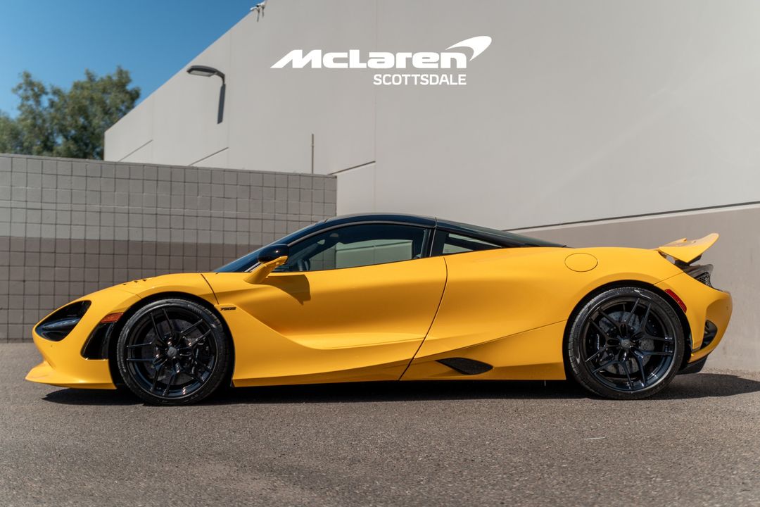 2025 MCLAREN 750S