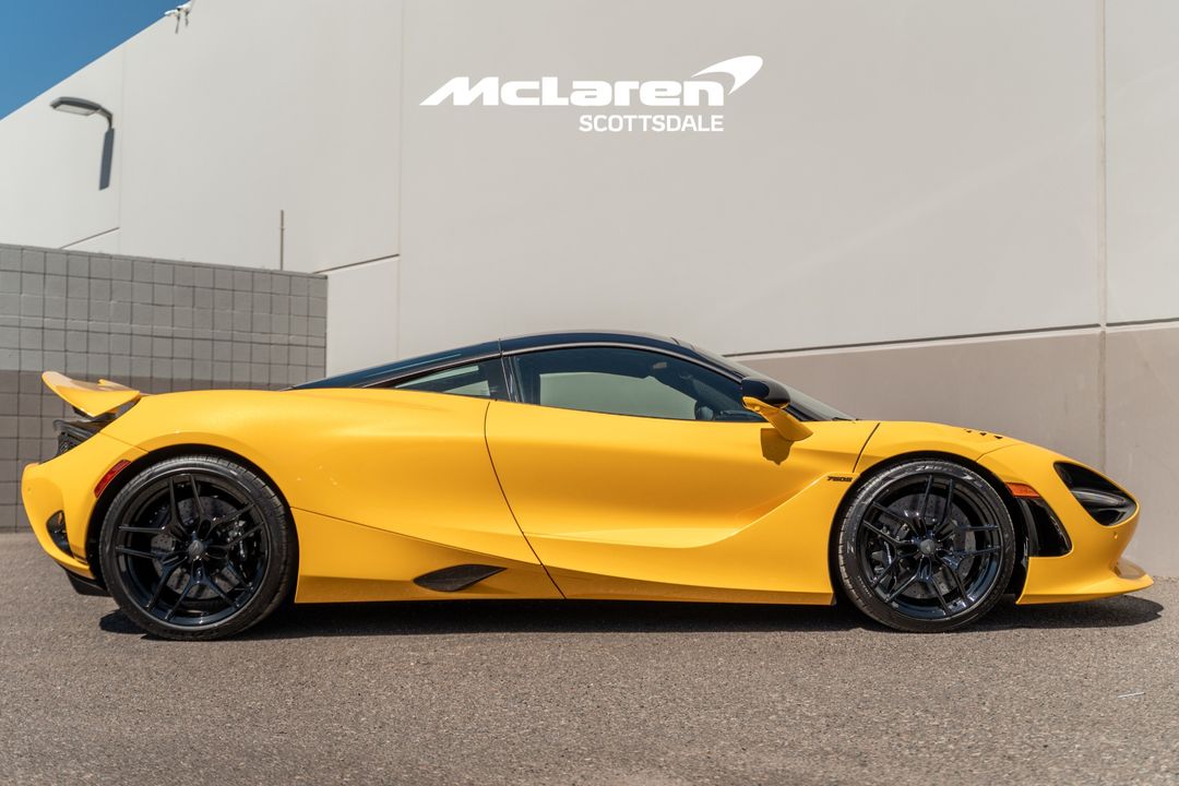 2025 MCLAREN 750S