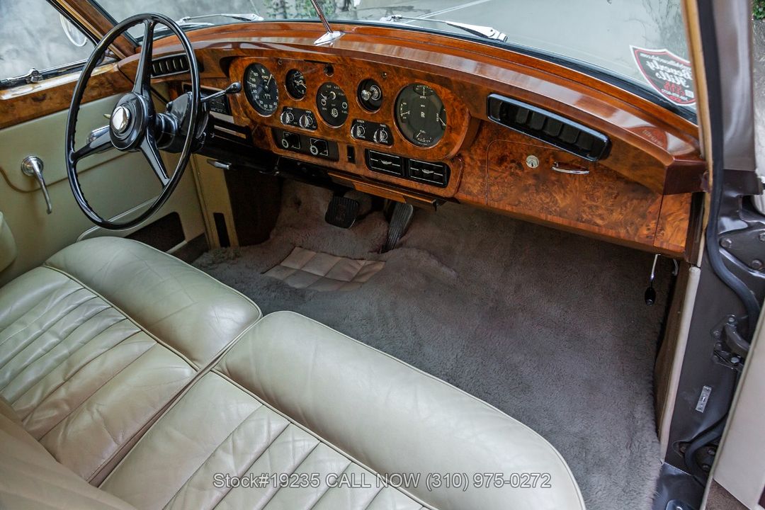 1961 Rolls-Royce Silver Cloud II