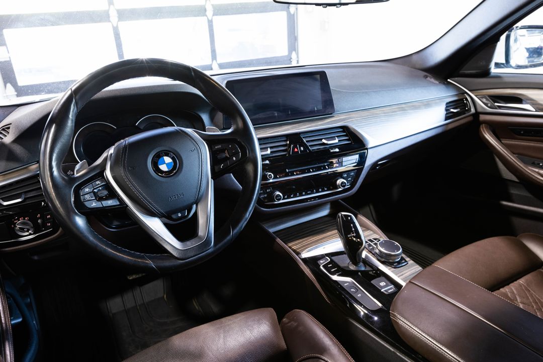 2019 BMW 5 Series
