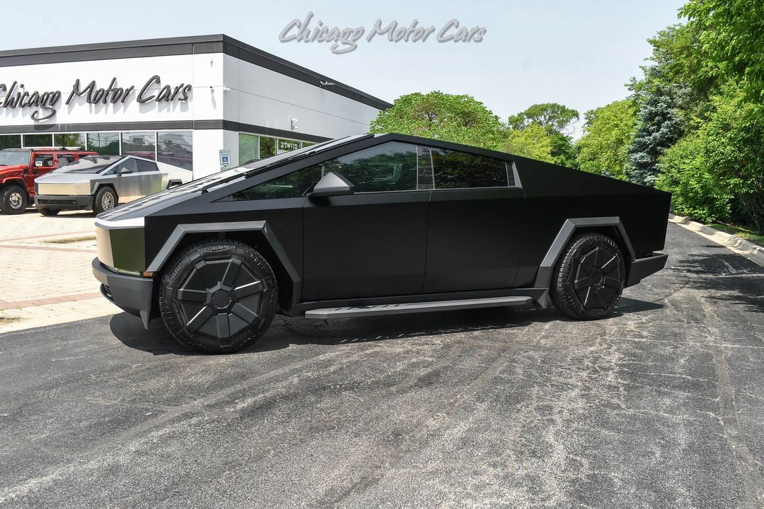 2024 Tesla Cybertruck
