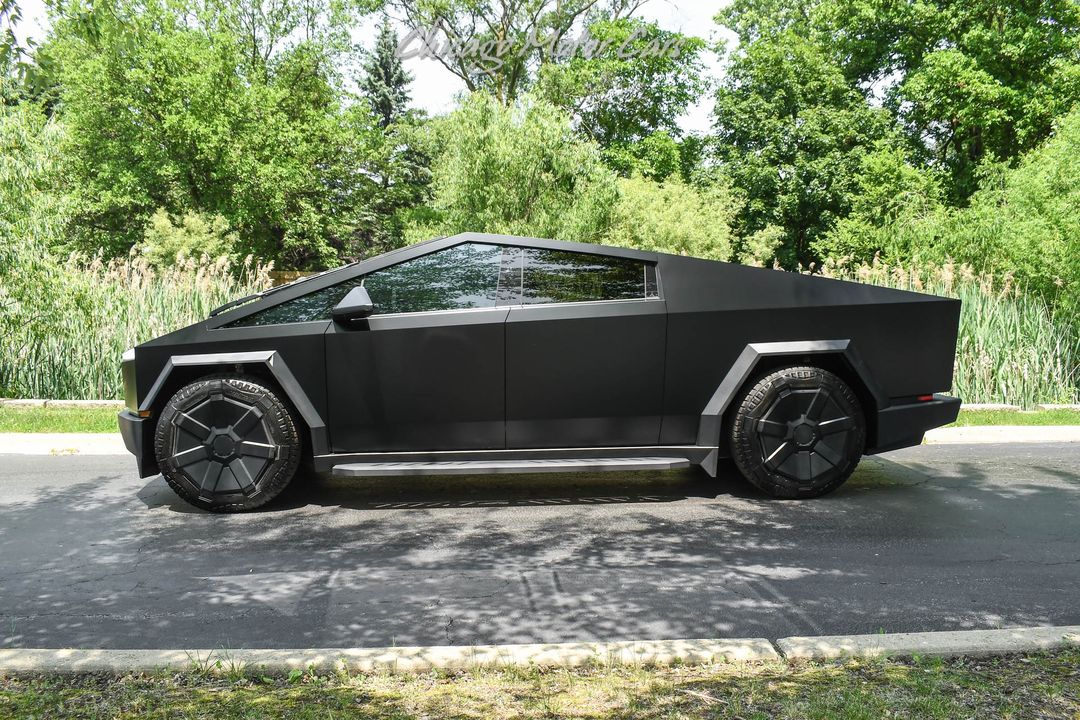 2024 Tesla Cybertruck