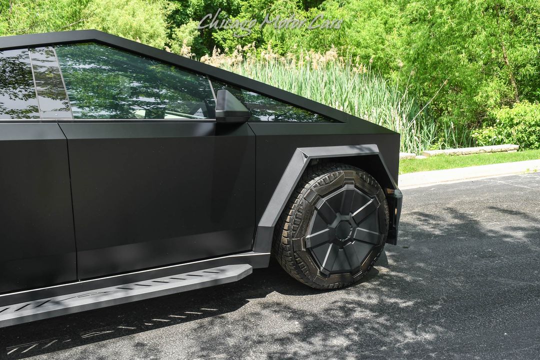 2024 Tesla Cybertruck
