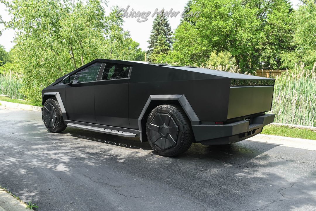 2024 Tesla Cybertruck