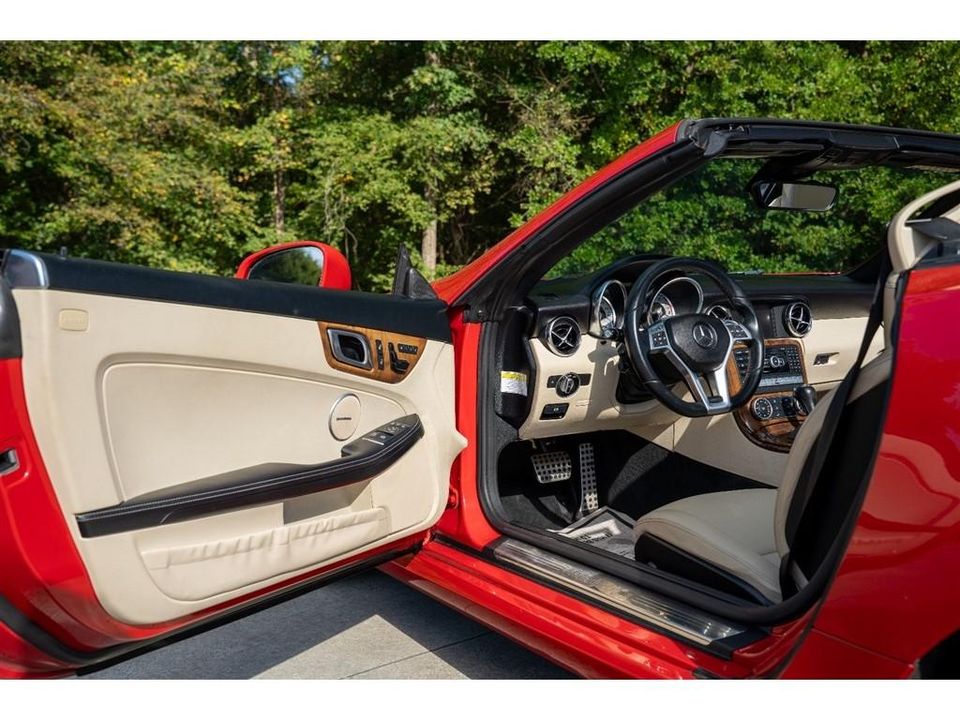 2014 Mercedes-Benz SLK
