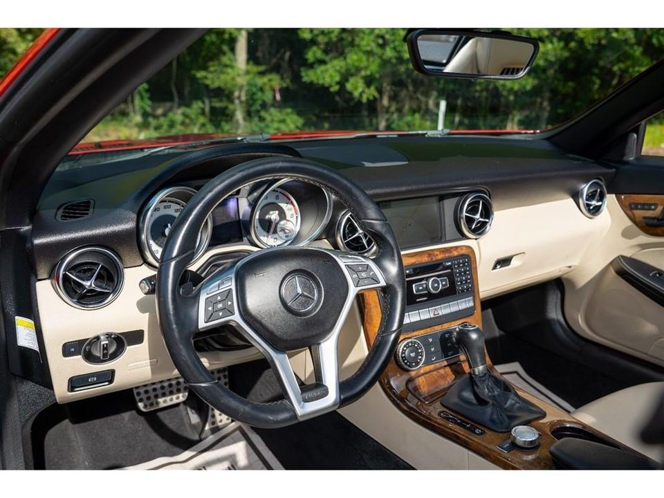 2014 Mercedes-Benz SLK
