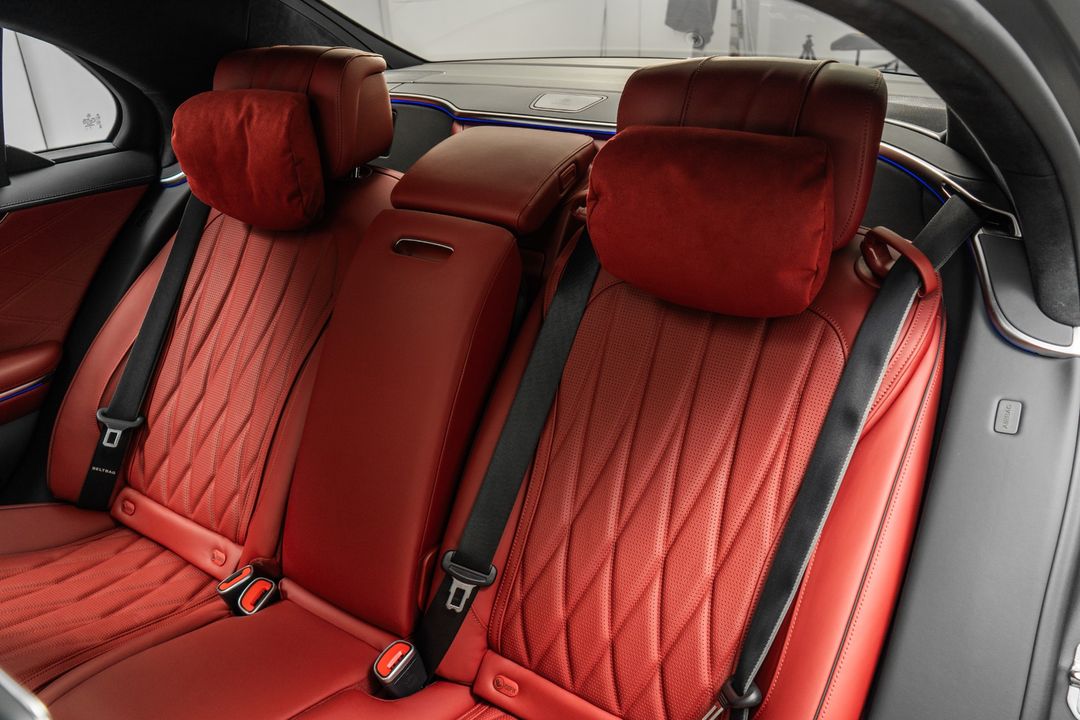 2025 Mercedes-Benz S63