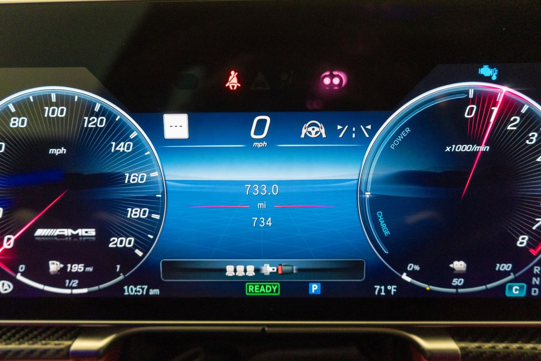 2025 Mercedes-Benz S63