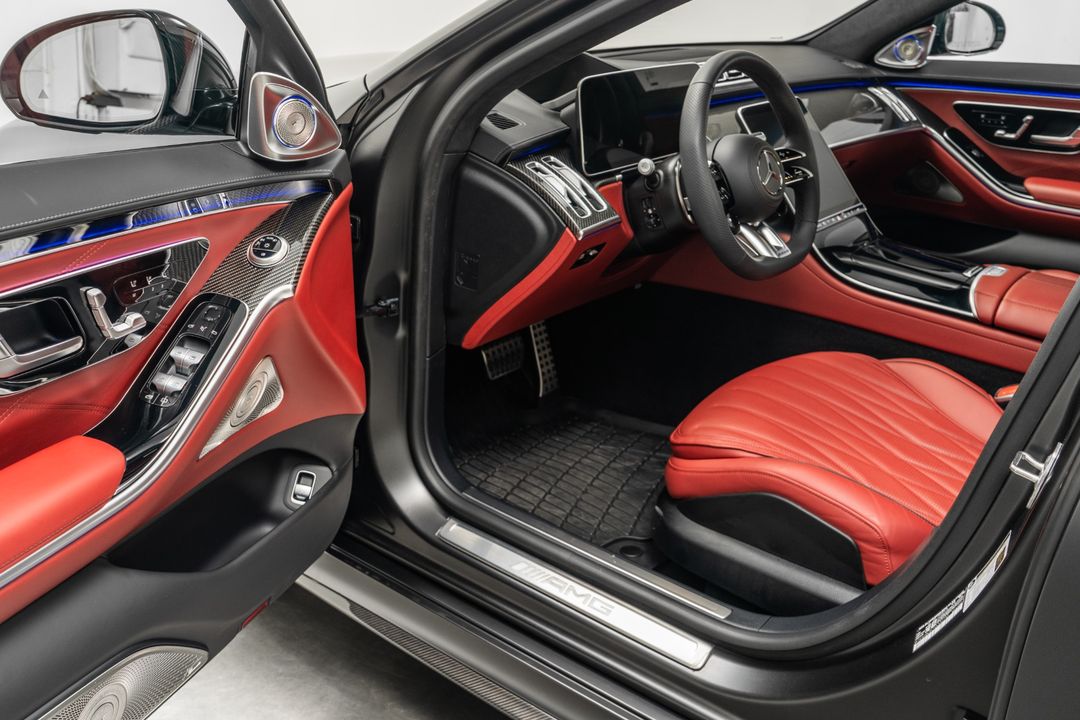 2025 Mercedes-Benz S63