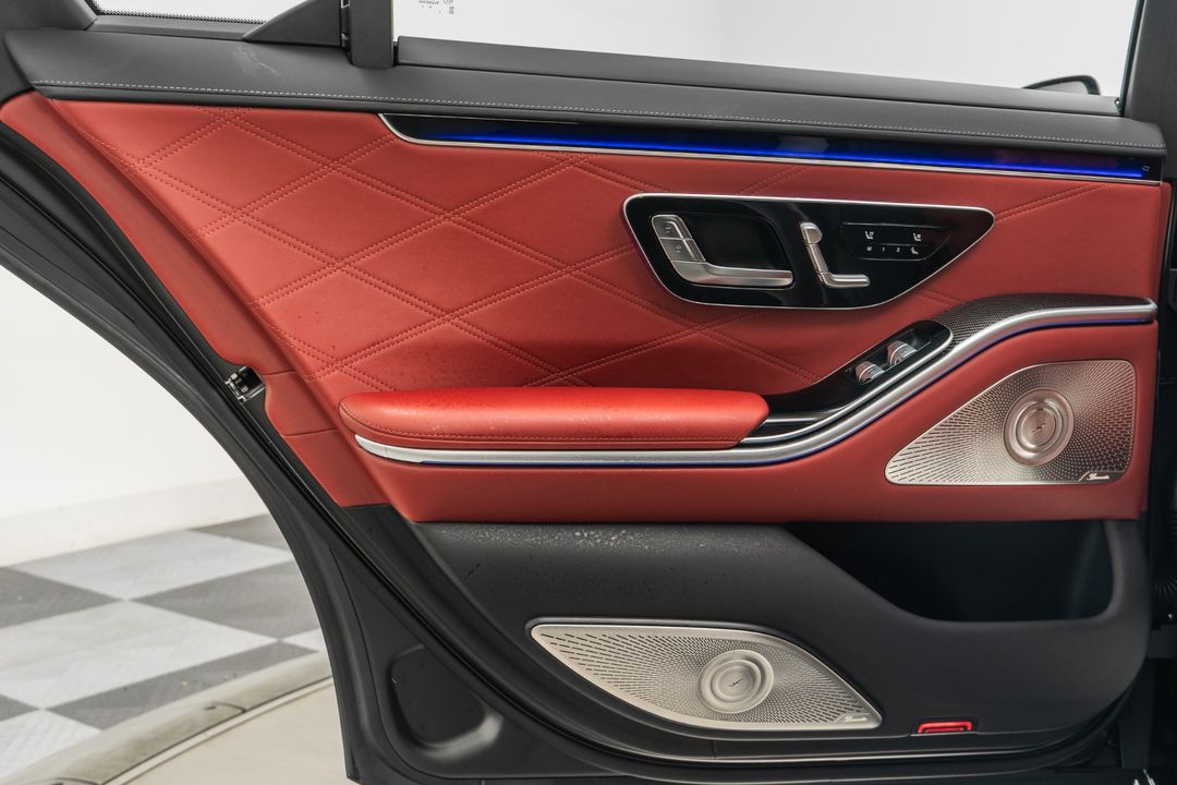 2025 Mercedes-Benz S63