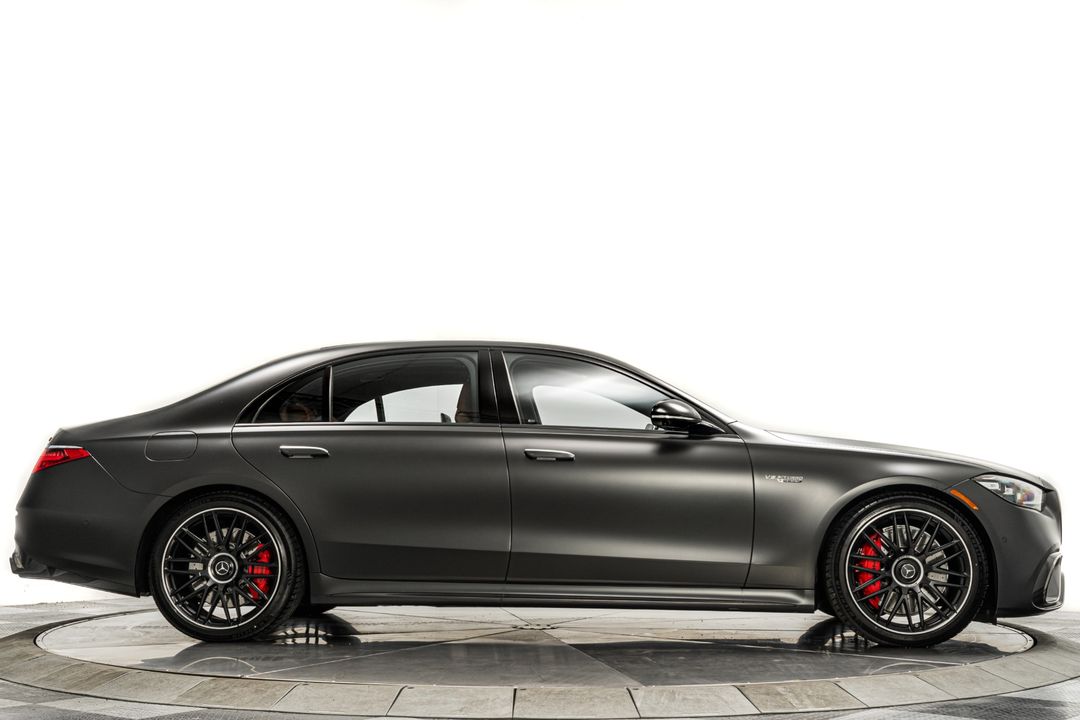 2025 Mercedes-Benz S63