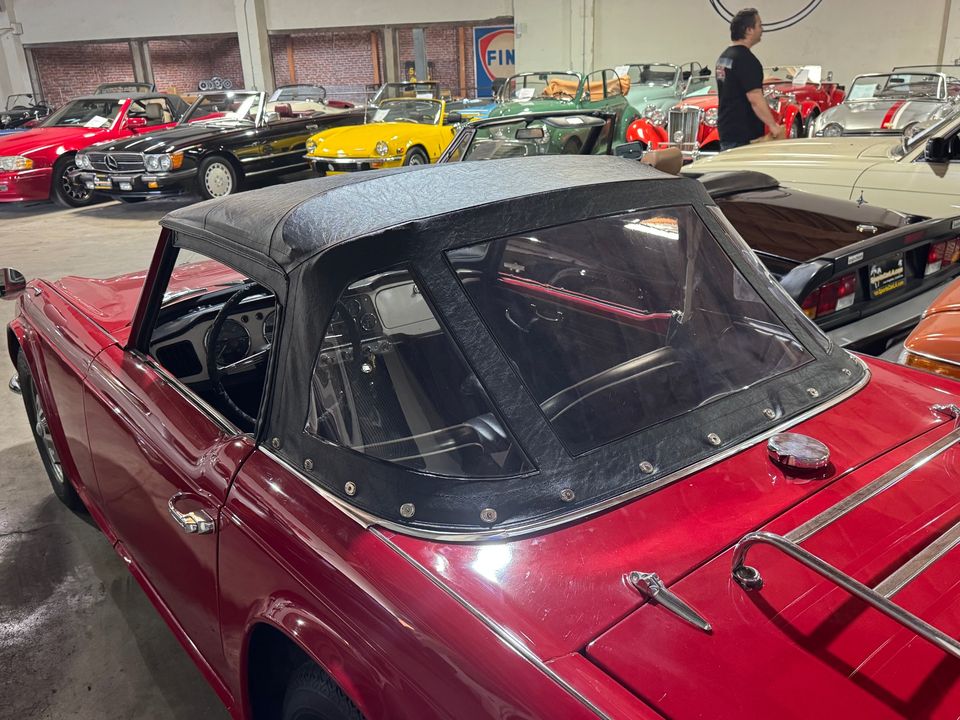 1964 TRIUMPH TR4