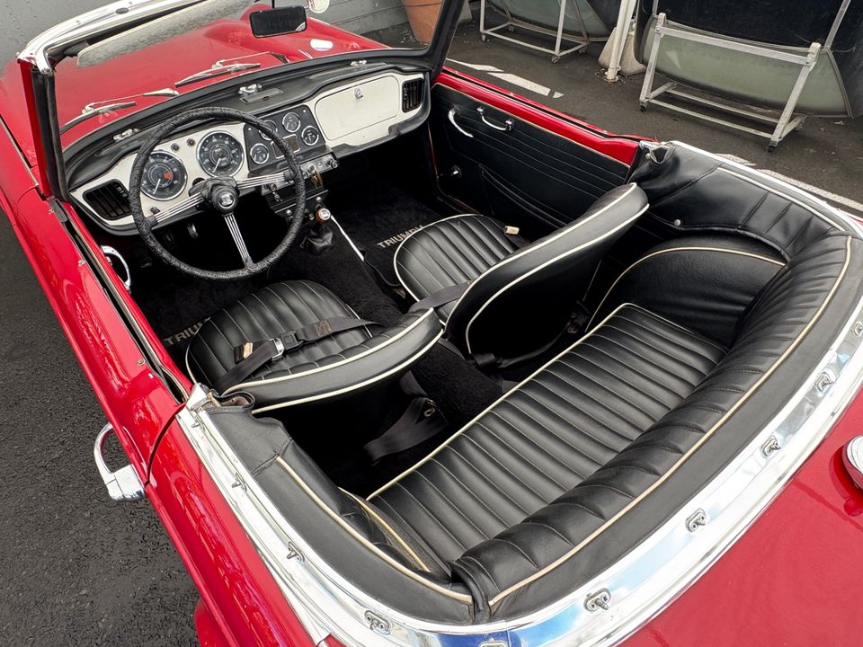 1964 TRIUMPH TR4
