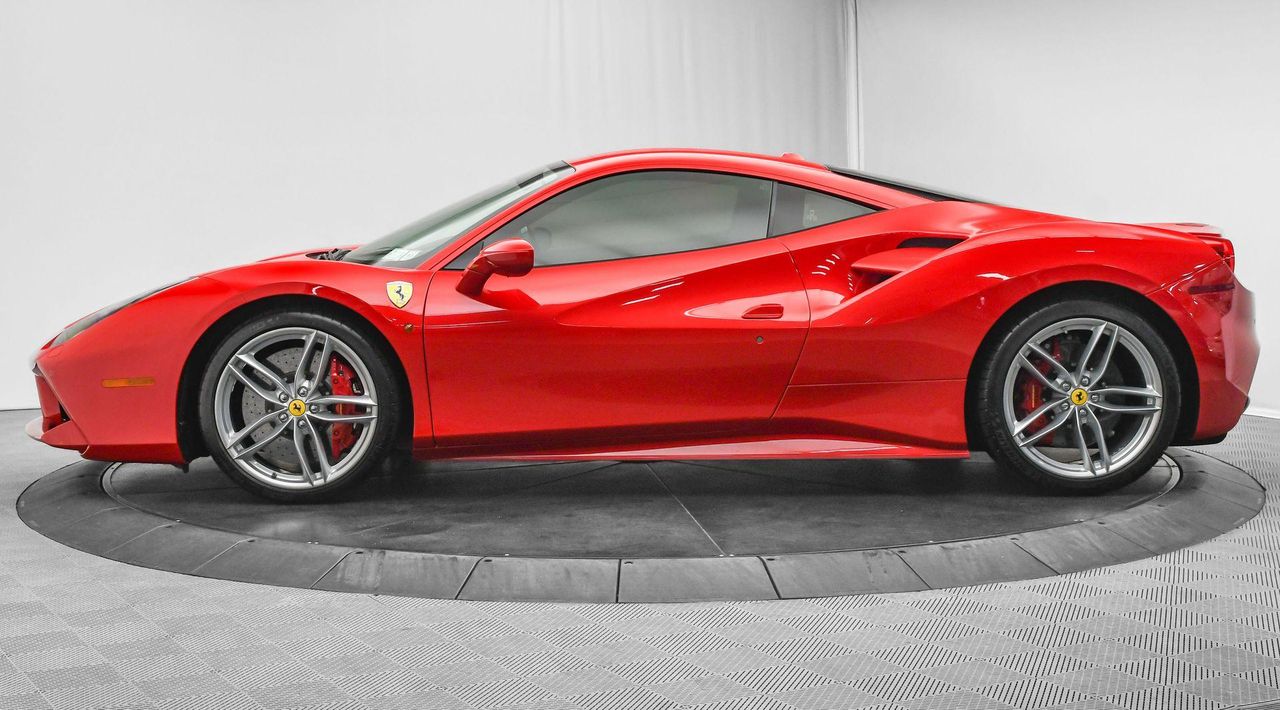 2017 Ferrari 488 GTB
