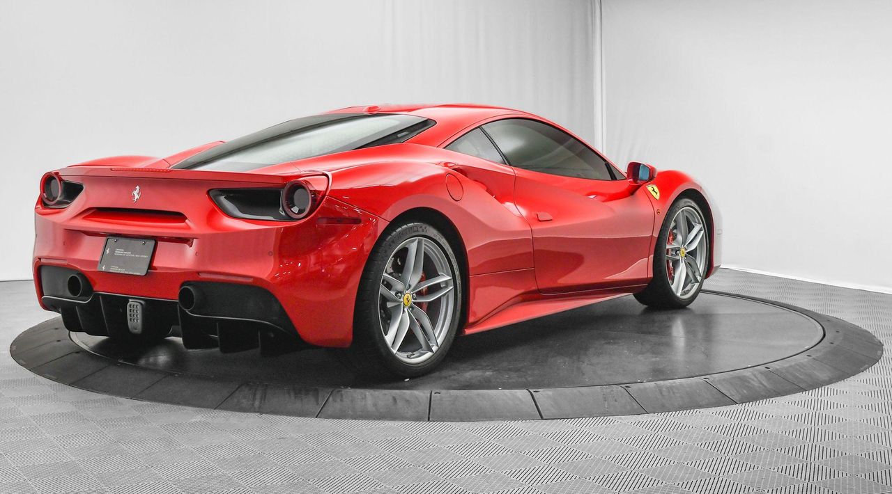 2017 Ferrari 488 GTB