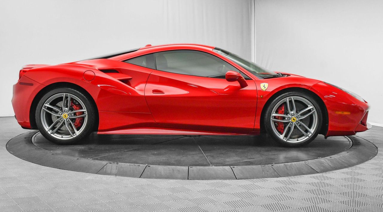 2017 Ferrari 488 GTB
