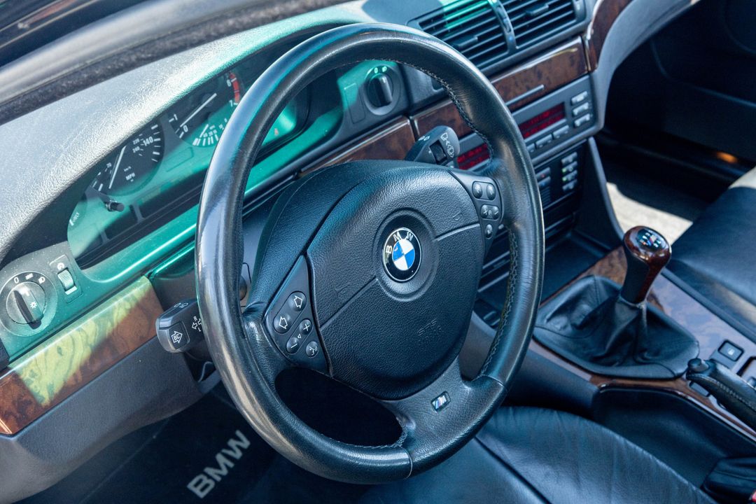 2000 BMW 5 Series