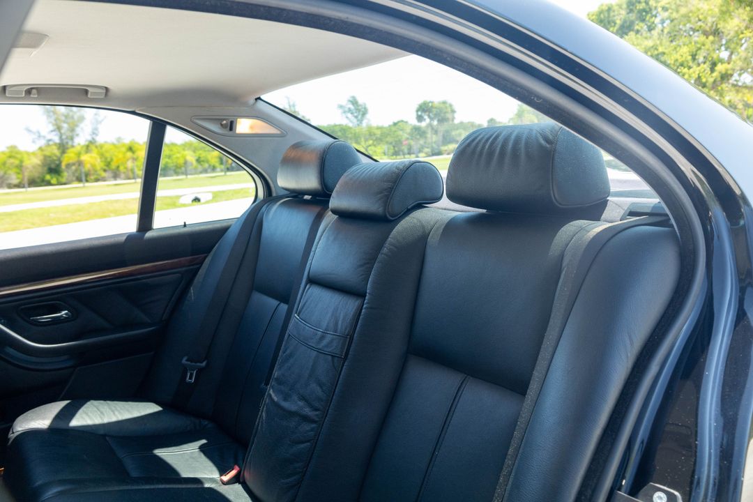 2000 BMW 5 Series