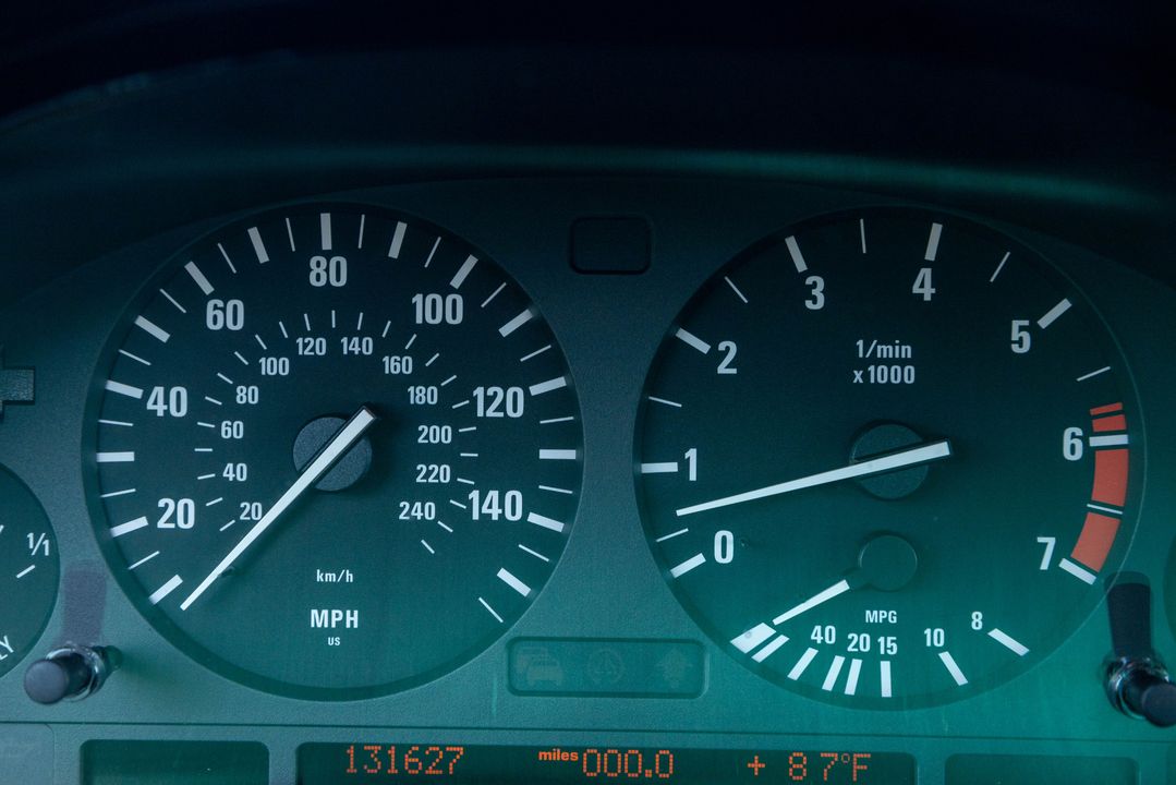 2000 BMW 5 Series