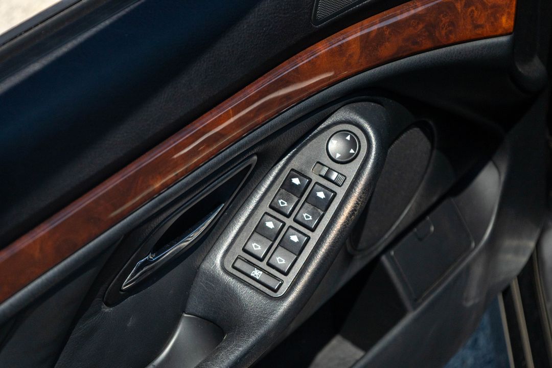 2000 BMW 5 Series