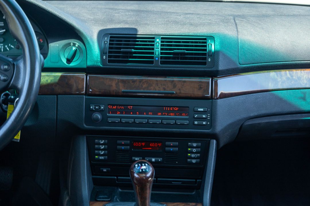 2000 BMW 5 Series