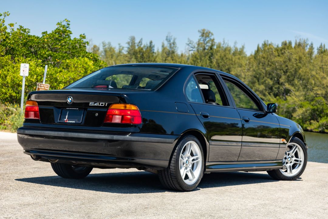 2000 BMW 5 Series