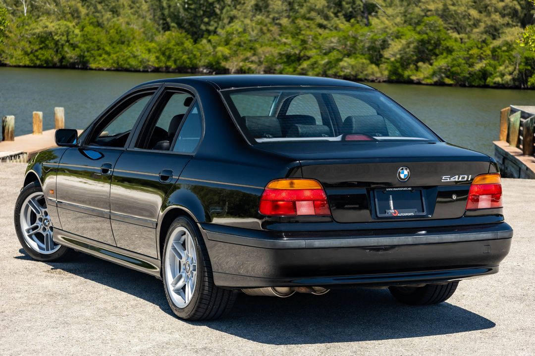 2000 BMW 5 Series