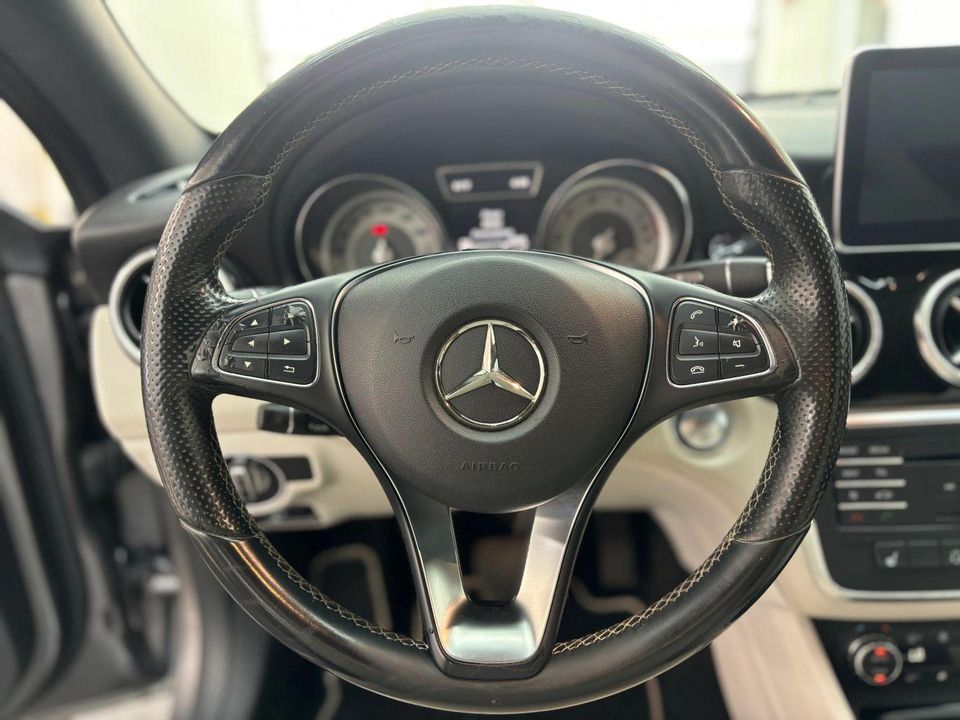 2015 Mercedes-Benz CLA-Class