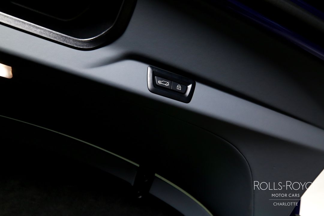 2024 Rolls-Royce Black Badge Cullinan