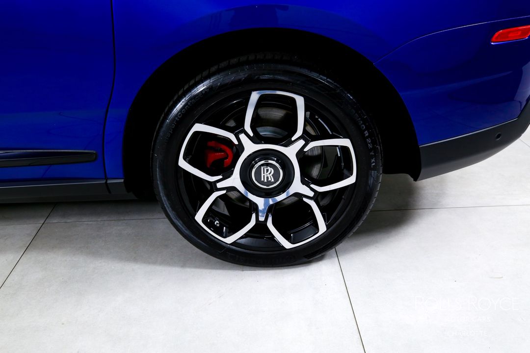 2024 Rolls-Royce Black Badge Cullinan