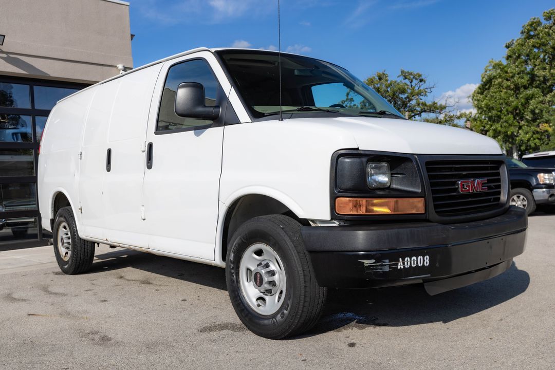 2013 GMC Savana