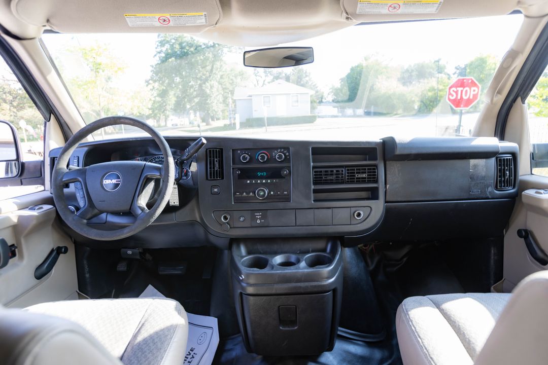 2013 GMC Savana