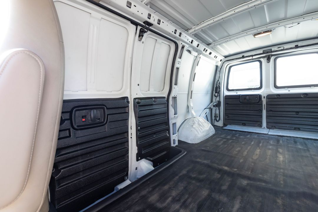 2013 GMC Savana