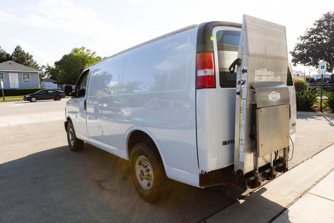 2013 GMC Savana