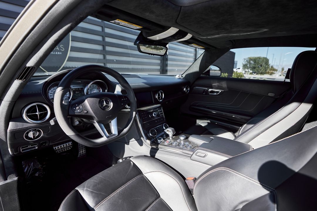 2012 Mercedes-Benz SLS AMG