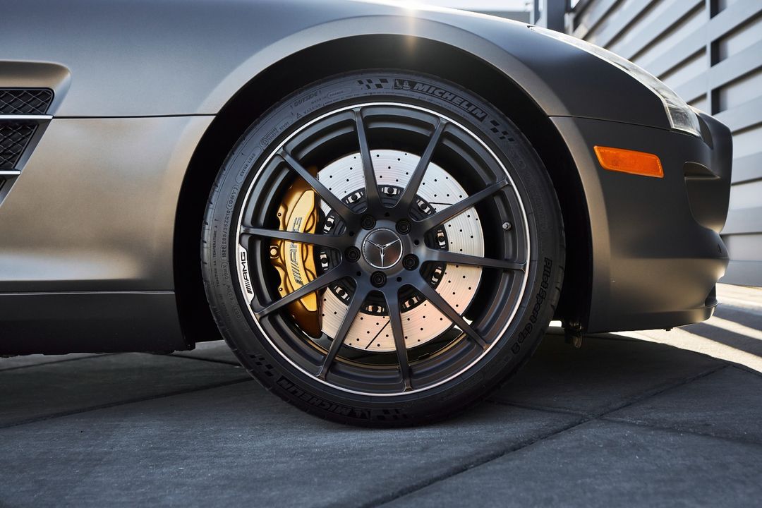 2012 Mercedes-Benz SLS AMG