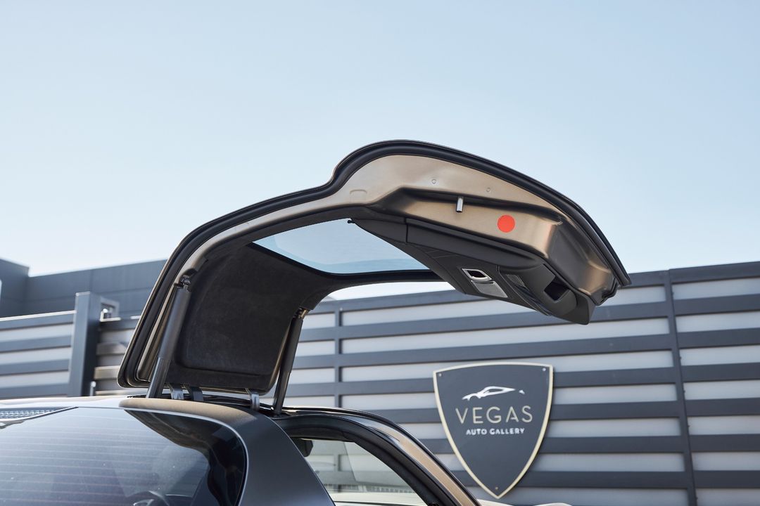 2012 Mercedes-Benz SLS AMG