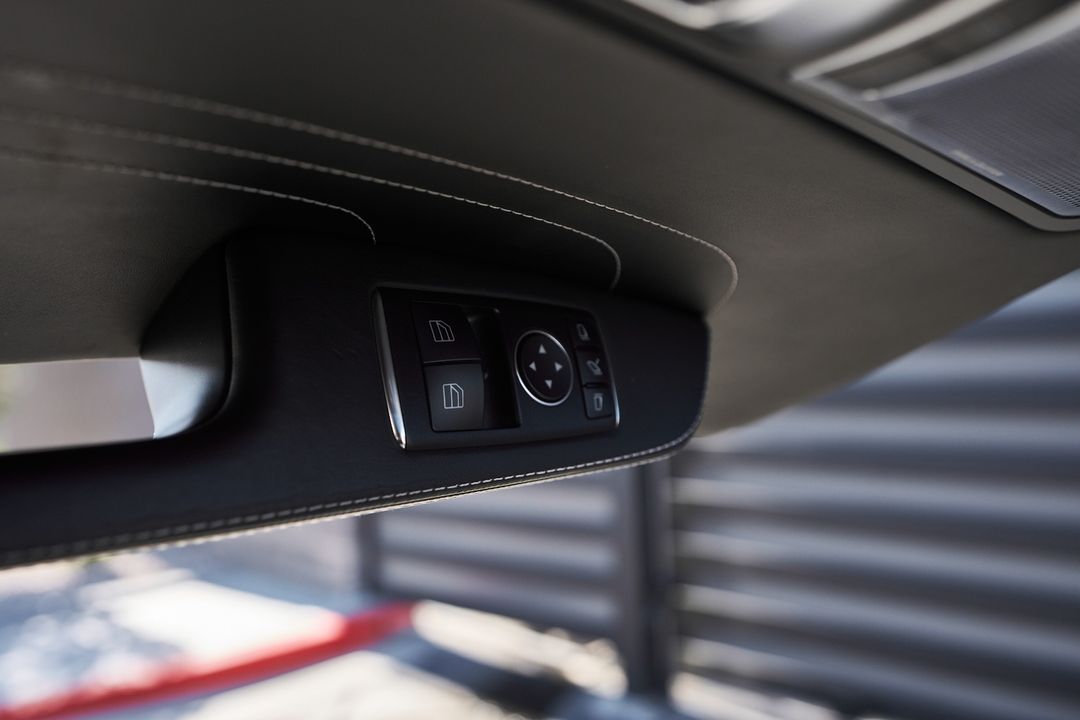 2012 Mercedes-Benz SLS AMG