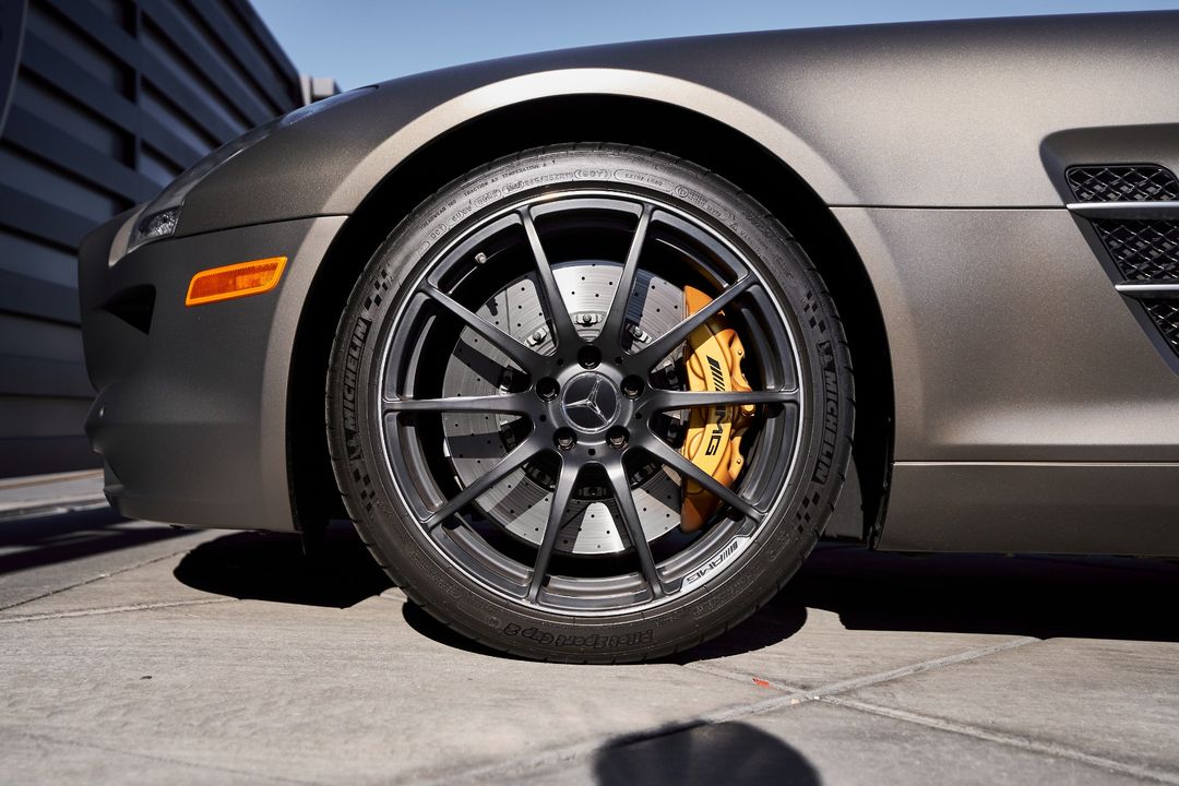 2012 Mercedes-Benz SLS AMG