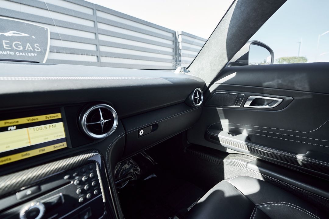 2012 Mercedes-Benz SLS AMG