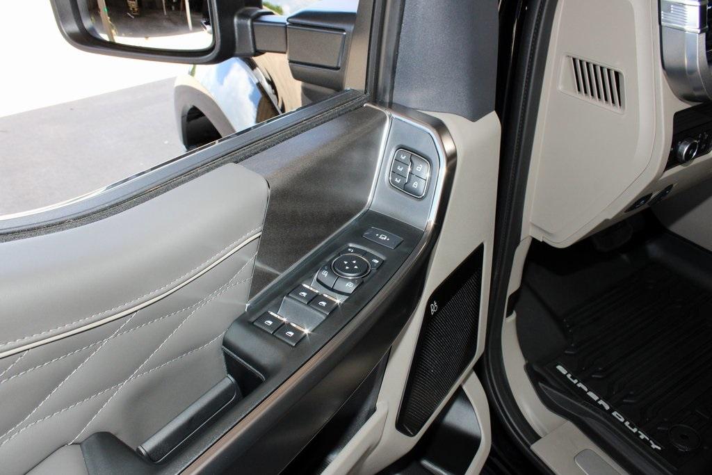 2025 Ford F-450SD