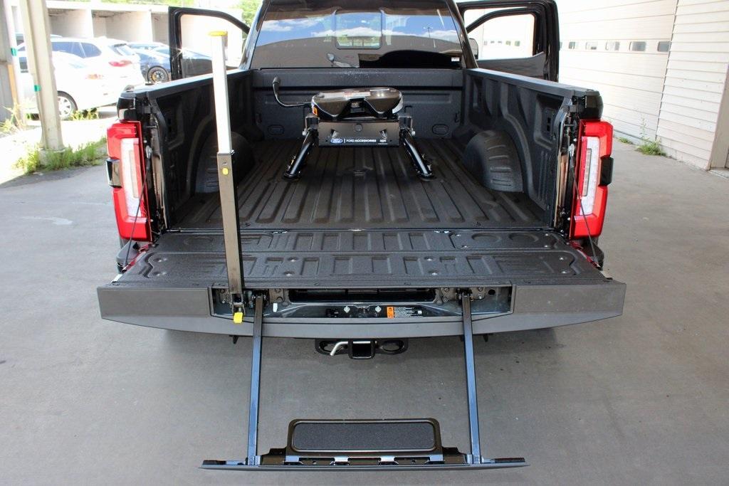 2025 Ford F-450SD