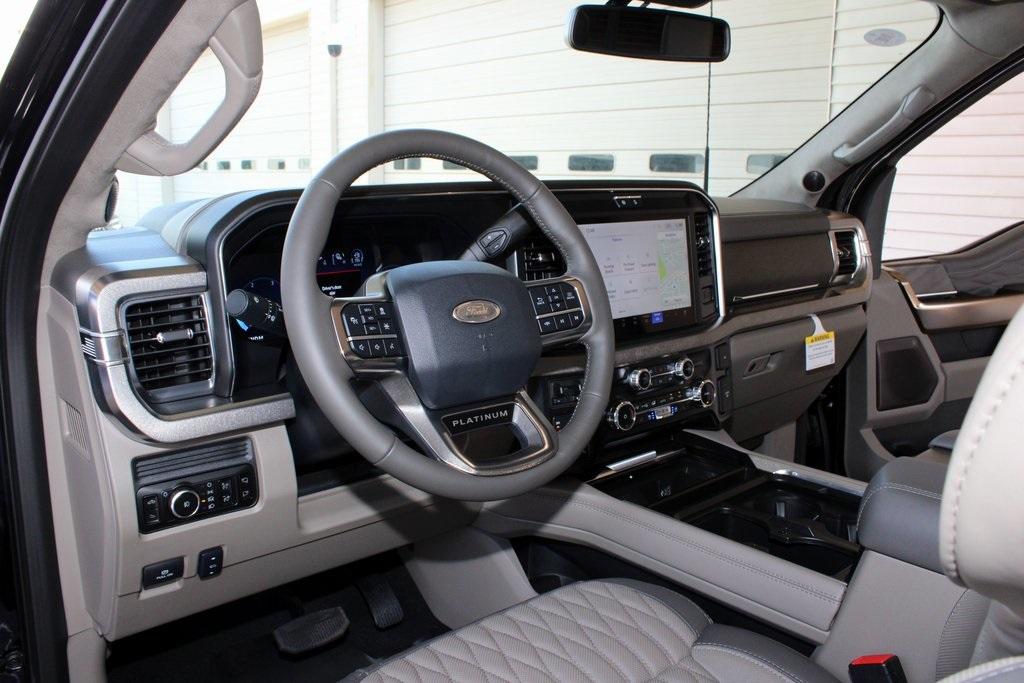 2025 Ford F-450SD