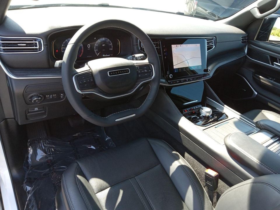 2023 Jeep Wagoneer